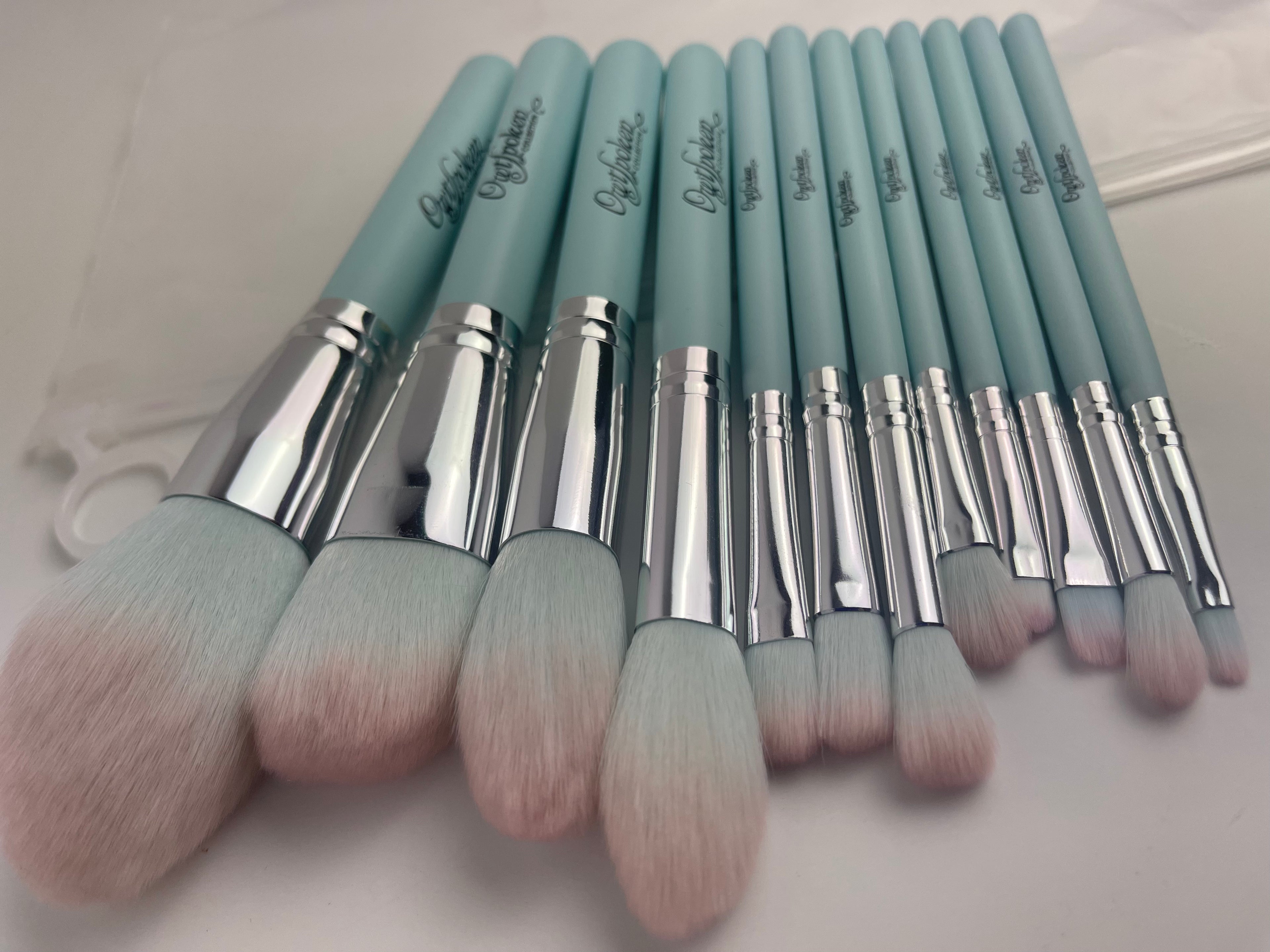 Owtspoken Blue Tool Set Cosmetic Brushes